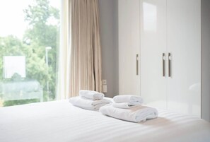 1 bedroom, iron/ironing board, travel crib, WiFi