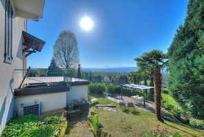 Terrace/patio - Appartamento Vista Angera (Taino)
