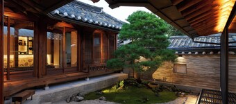 Nostalgia Hanok Hotel