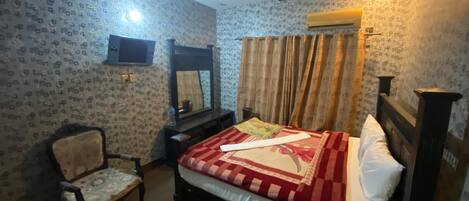 6 camere, una cassaforte in camera, ferro/asse da stiro, Wi-Fi gratuito