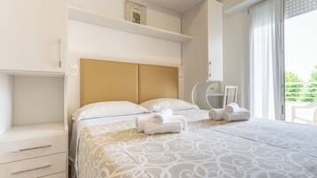Double or Twin Room, Balcony | In-room safe, desk, laptop workspace, WiFi (free)