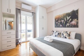Apartment, 1 Bedroom, Kitchen, City View | Individually decorated, individually furnished, blackout curtains - Selany's Chic Apt in the Heart of Athens (Athens)