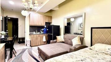 1 bedroom, iron/ironing board, WiFi, bed sheets