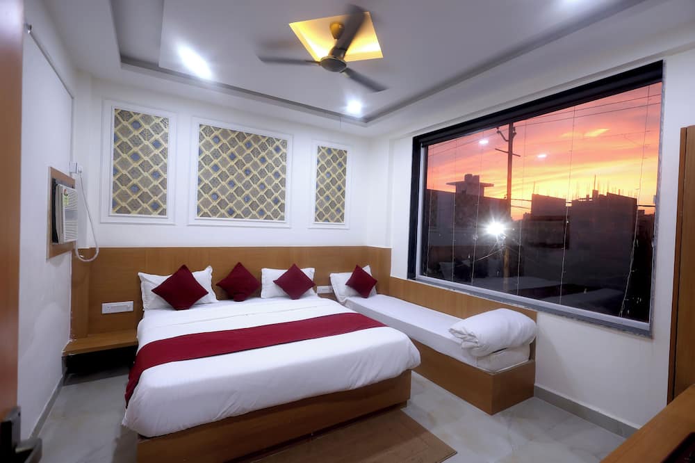 Hotel Divine Orchid