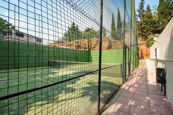 Sport court