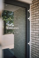 Entrada al alojamiento