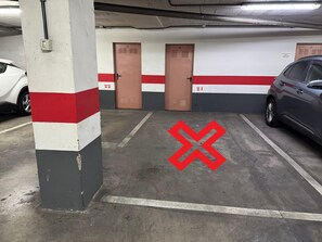 ํ์ฐ์ค | ์๋ฐ ์์ค ๊ตฌ๋ด