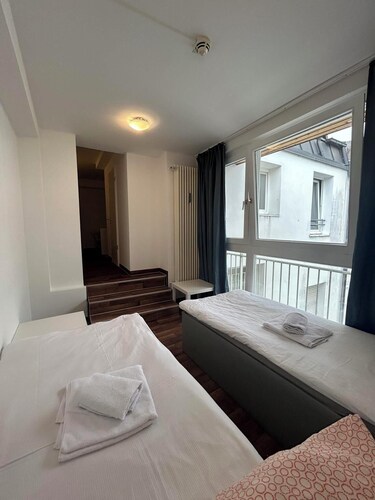 2-Rent Group Hostel Apartments SEN14