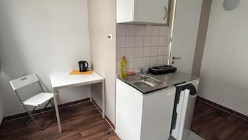 Quarto solteiro | Individualmente mobiliados, ferros/tábuas de passar roupa