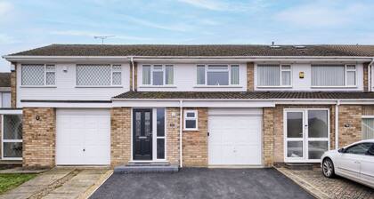 3 BedRoom House| Coventry| Wi-fi Netflix| Parking