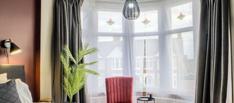 free Parking| unli Wi-Fi | 3 BedRoom House