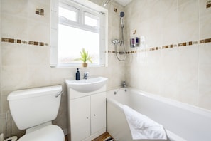Douche, séchoir à cheveux