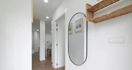 Apartment 'Ría De San Cosme Candida' with Mountain View, Shared Garden and Air Conditioning