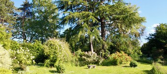 The Gîte du Manoir in the park in the center of the village
