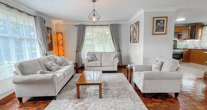 Charming 4-bedroom villa with WiFi in Athi River