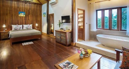 Isann Suites