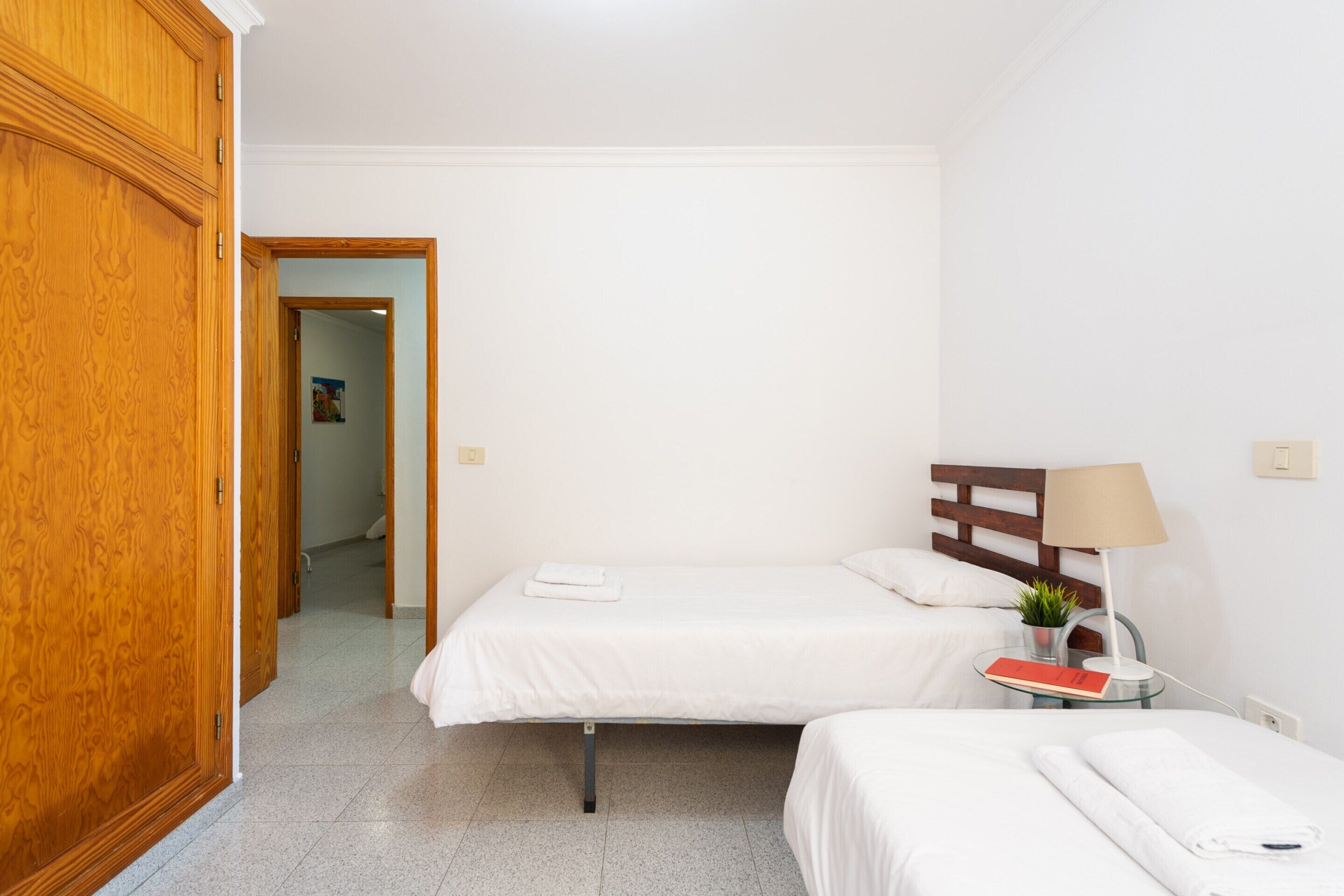 House | 3 bedrooms, iron/ironing board