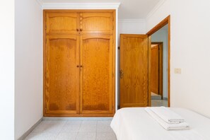 3 bedrooms, iron/ironing board - House by Playa de Las Canteras With Garden (Las Palmas de Gran Canaria)