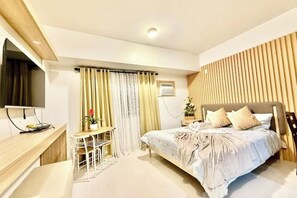 Ferros/tábuas de passar roupa, Wi-Fi, roupa de cama