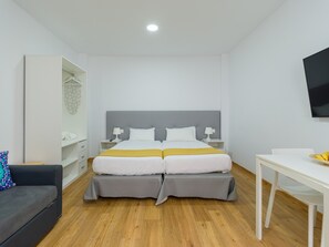 Apartment | 1 bedroom, laptop workspace, iron/ironing board - Apartment Near Las Canteras Beach, Gran Canaria (Las Palmas de Gran Canaria)