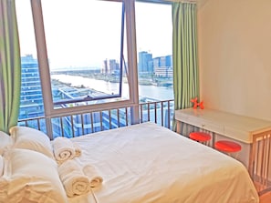 Artículos del minibar gratis y wifi gratis 