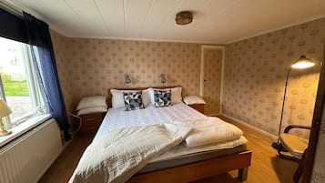 Apartemen Keluarga, 2 kamar tidur, tepi gunung (Scenic by the sea Patterdale) | 3 kamar tidur, ruang kerja ramah laptop, dan setrika/meja setrika