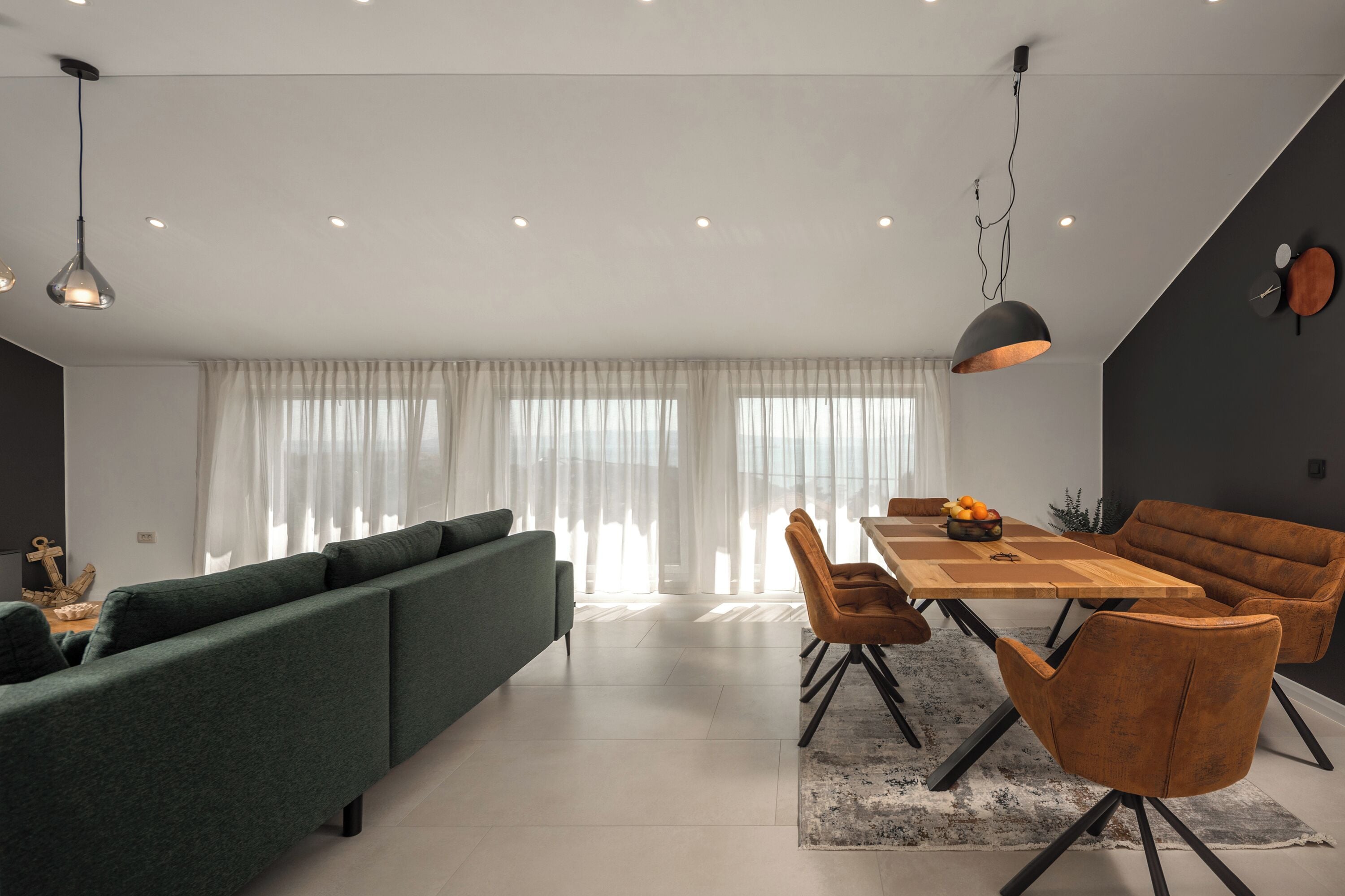 อพาร์ทเมนท์สำหรับครอบครัว, หลายห้องนอน (Luxury Seaview Apartman 5 Desamani) | บริเวณนั่งเล่น | สมาร์ททีวี 32 นิ้ว พร้อมช่องเคเบิล