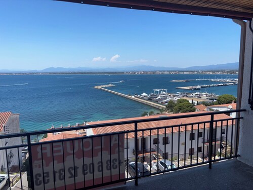 Appartement avec vue de rêve dans un emplacement de choix - Roses