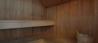 Maison à Robertville avec Sauna et Jardin