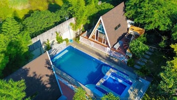 室内游泳池