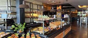 斯坦納商務飯店自助入住  