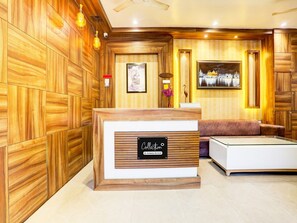 House | Reception