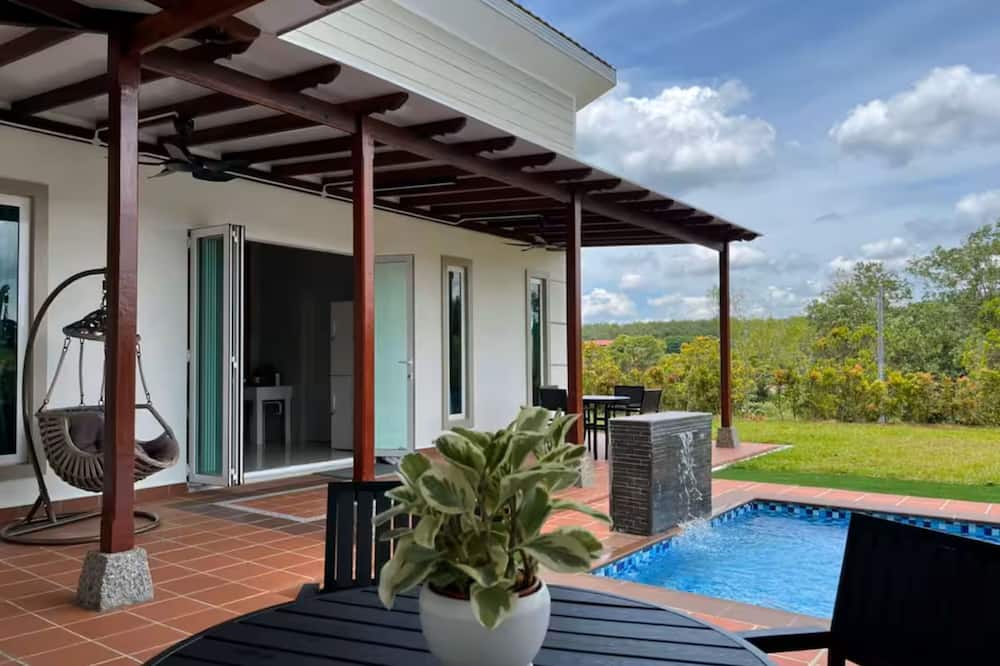 Villa RI Homes