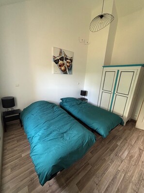 2 bedrooms, WiFi, bed sheets - Charming house 30 minutes from the coast (Bouvron)