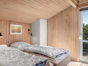 5 soveværelser, internetforbindelse