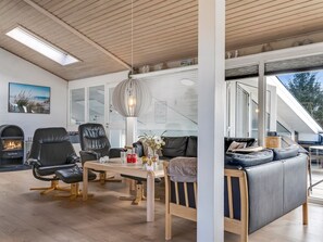 Interior - "Greta" - 2.5km from the sea by Interhome (Blokhus)