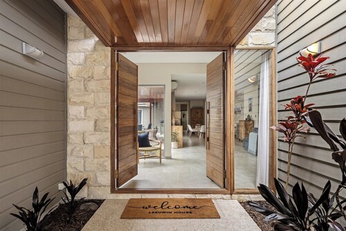 Leeuwin house – Pet, Beachside & Chef Kitchen