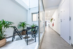 House | Interior - House in Las Palmas Near Playa de Las Canteras (Las Palmas de Gran Canaria)