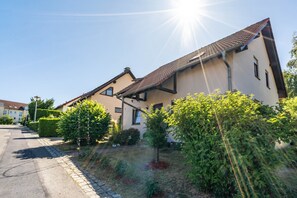 Exterior - Apartment 'Gemütliche Bei Dresden' with Shared Garden and Wi-Fi (Freital)