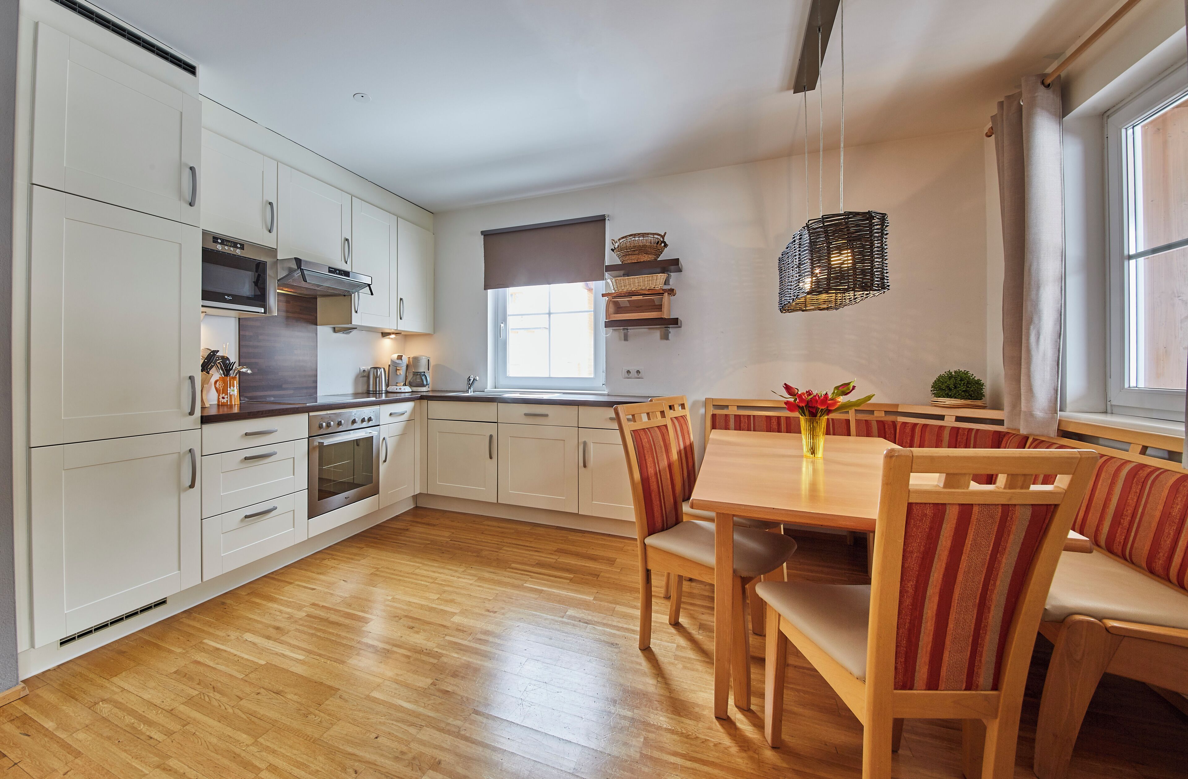 Leilighet – comfort, 2 soverom, fjellutsikt | Spiseområde på rommet