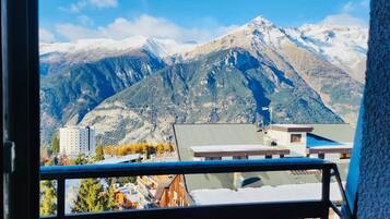 Vue depuis lâhĂ©bergement