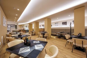 Desayuno continental incluido todos los días