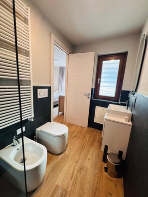 Chambre Triple Classique | Salle de bain