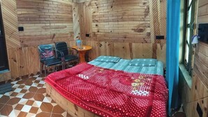 Classic Double Room, Mountain View - SANDEEP HOME STAY (Chakrata)