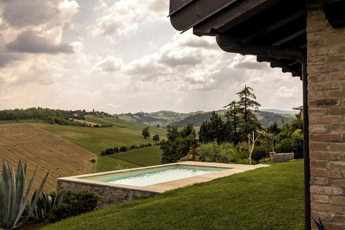 Villa Agavì - Italian Charm in the Countryside