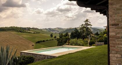 Villa Agavì - Italian Charm in the Countryside