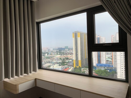 Apartment with two bedroooms and free for gym and pool