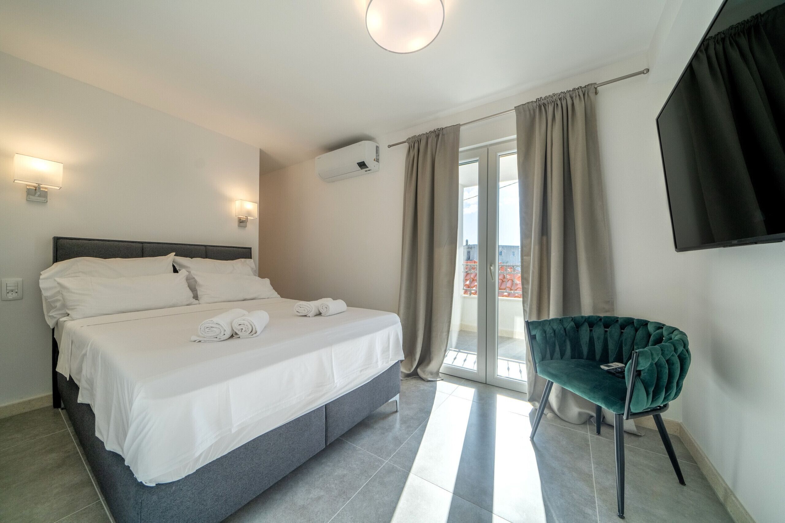 2 bedrooms, free WiFi, bed sheets