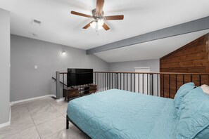 Desk, iron/ironing board, travel cot, free WiFi