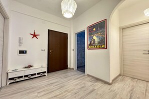 Family Apartment, Multiple Bedrooms (Le Conchiglie Di Grace) | Interior